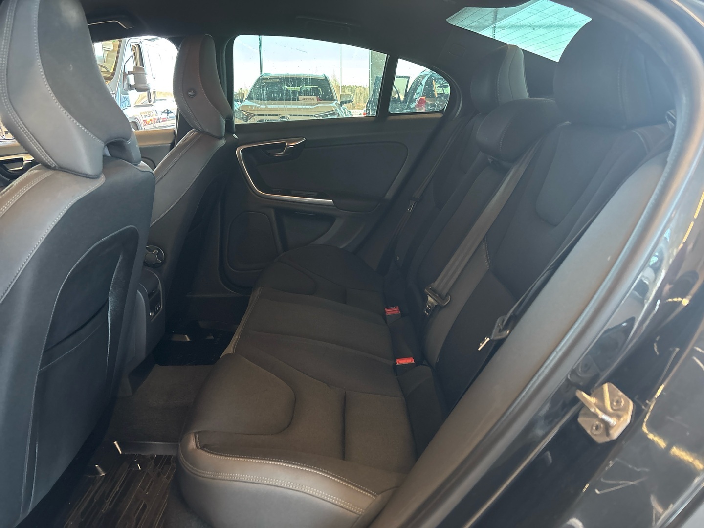 VOLVO S60 2014