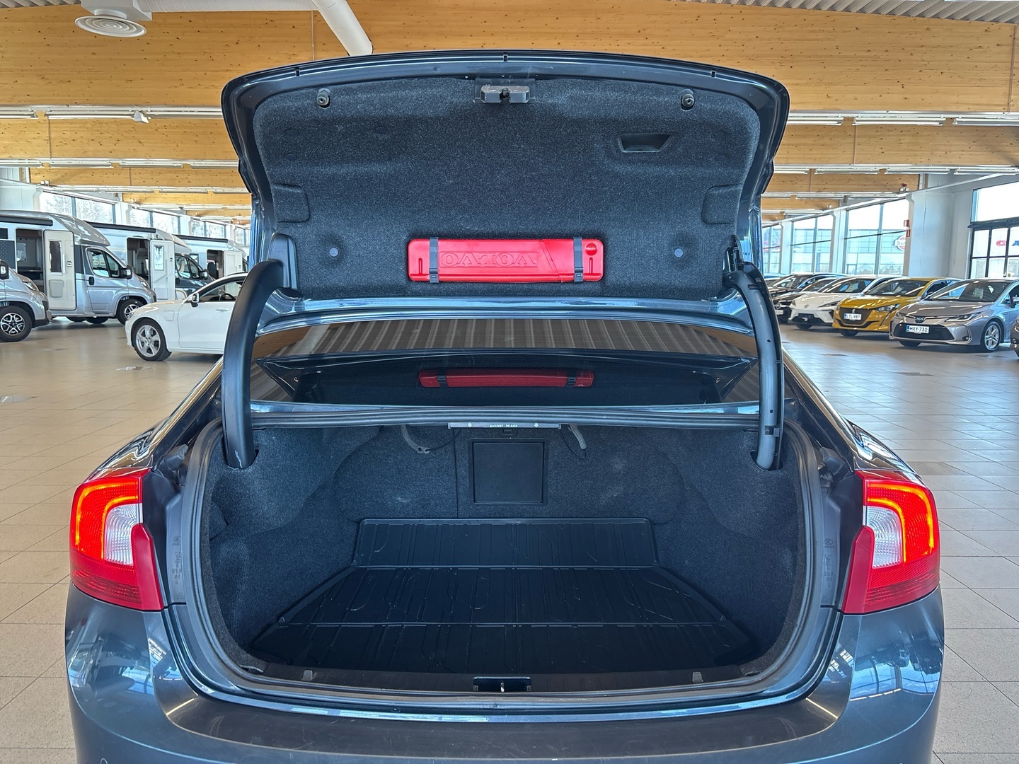 VOLVO S60 2014