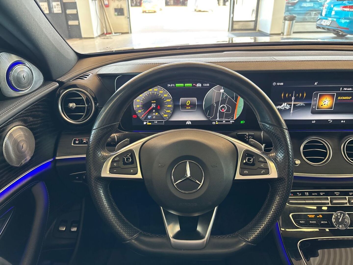 MERCEDES-BENZ E 2017