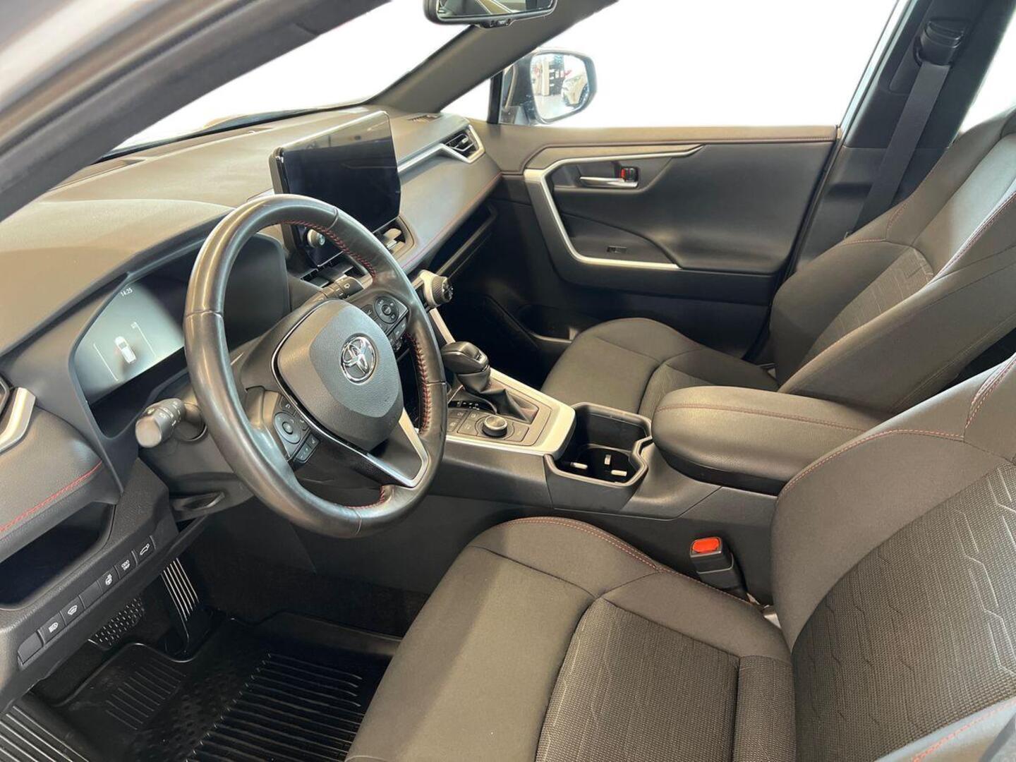 TOYOTA RAV4 Plug-in 2023