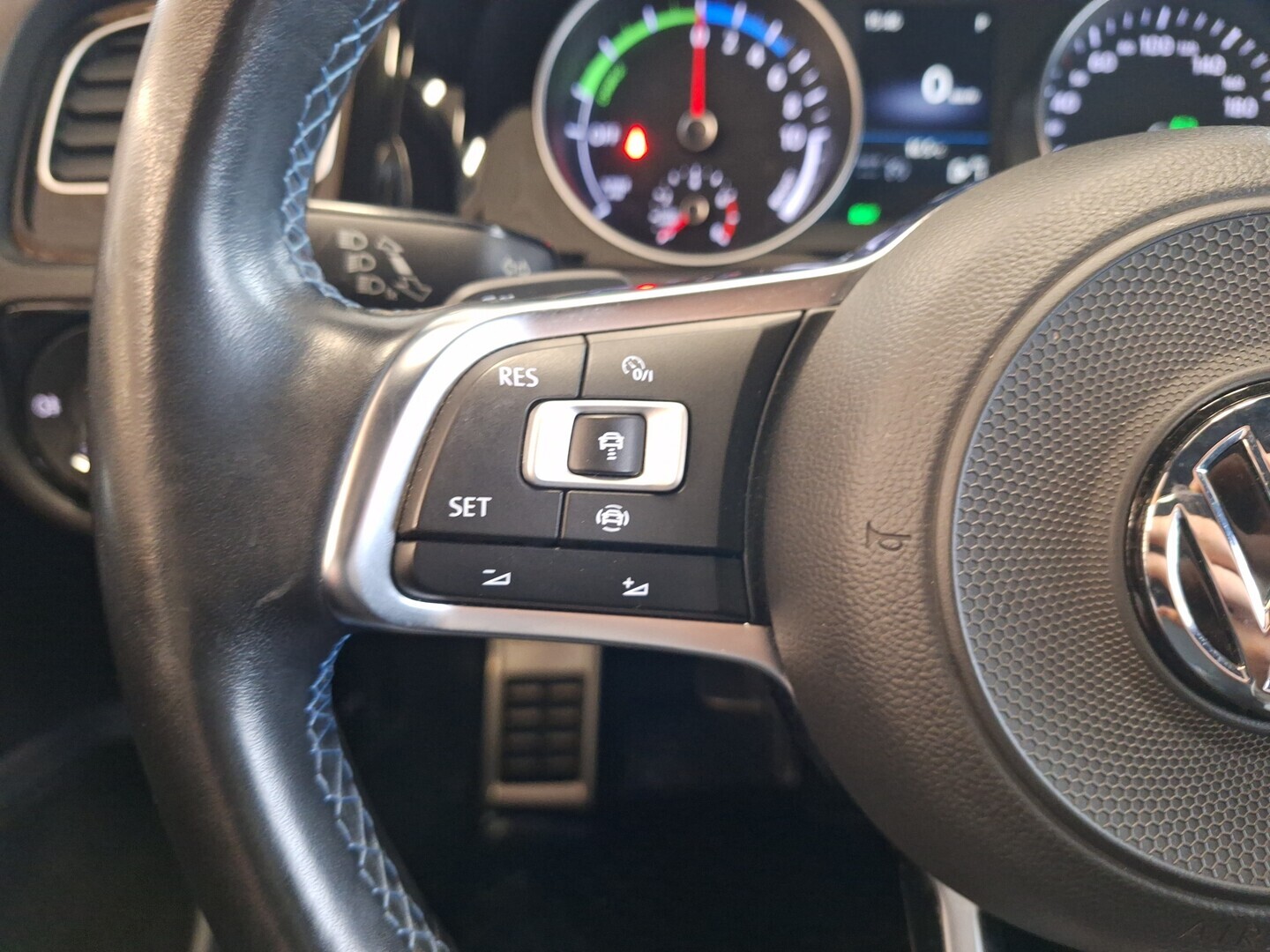 VOLKSWAGEN Golf 2020
