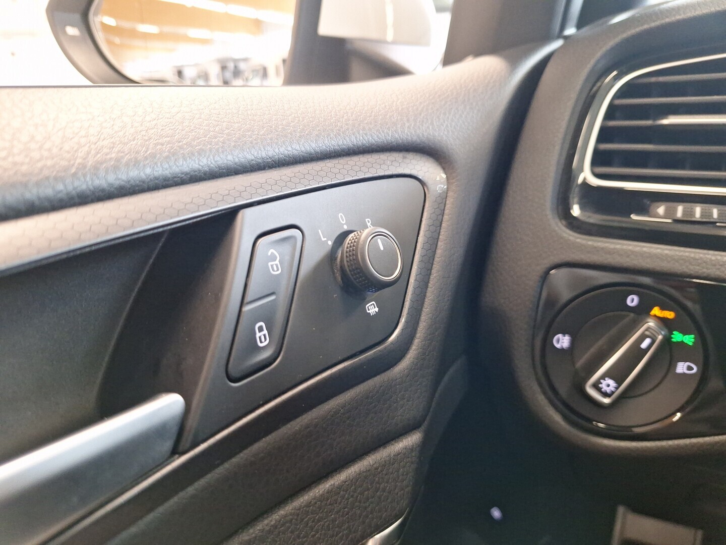 VOLKSWAGEN Golf 2020