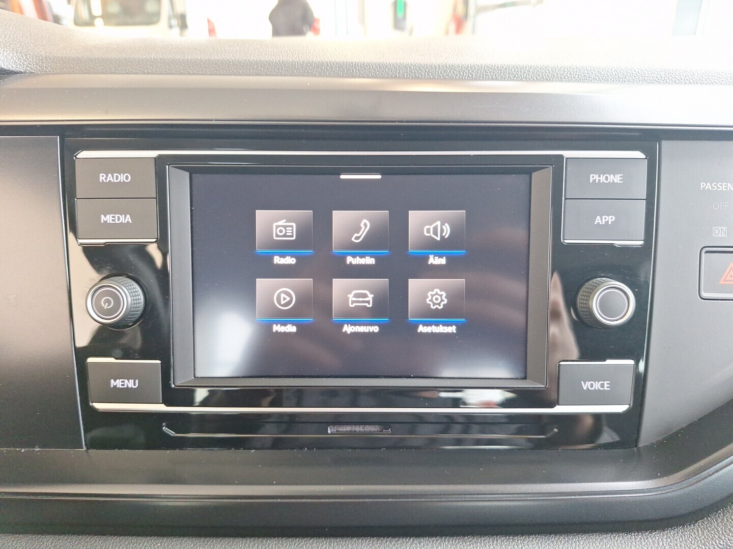 VOLKSWAGEN Polo 2020