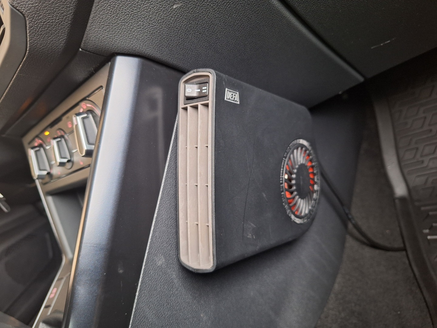 VOLKSWAGEN Polo 2020