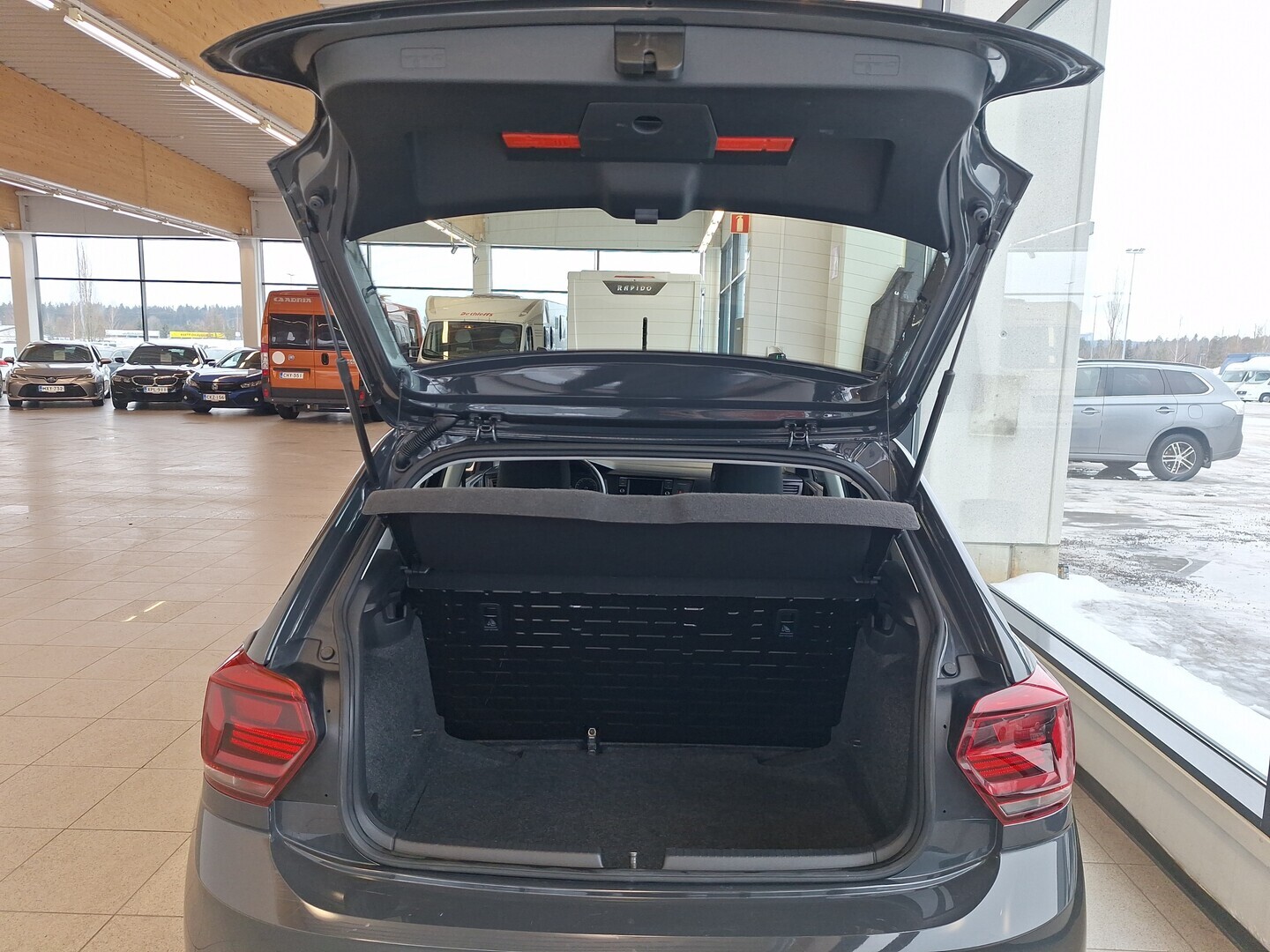 VOLKSWAGEN Polo 2020