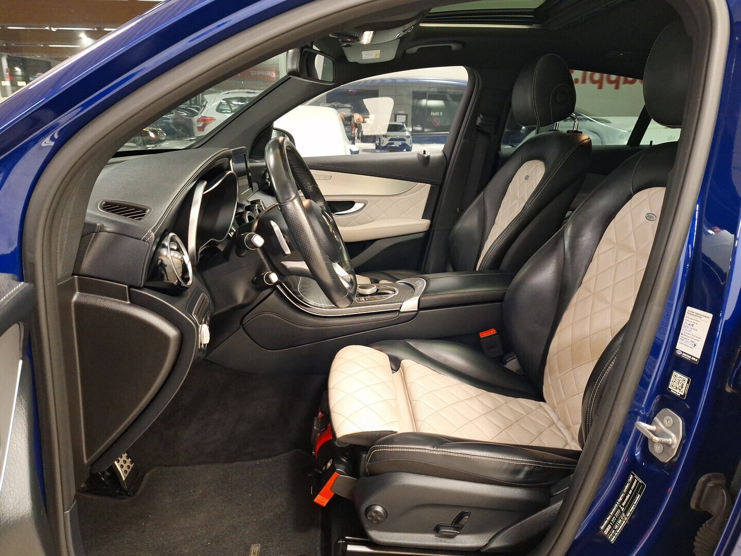 MERCEDES-BENZ GLC 2017