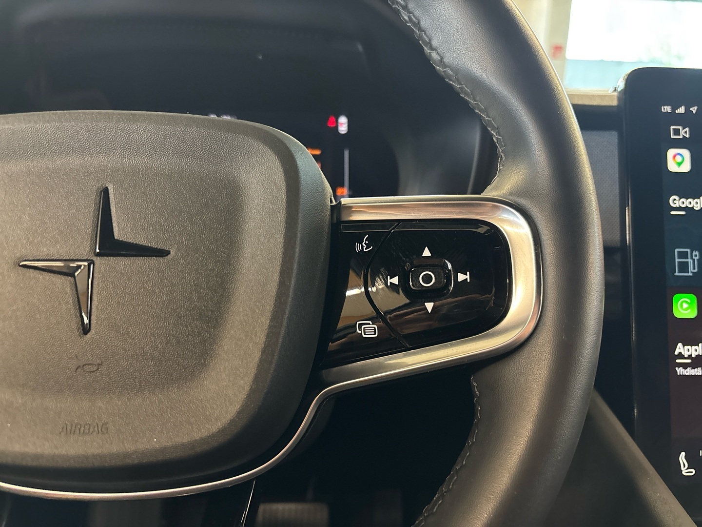 POLESTAR 2 2022