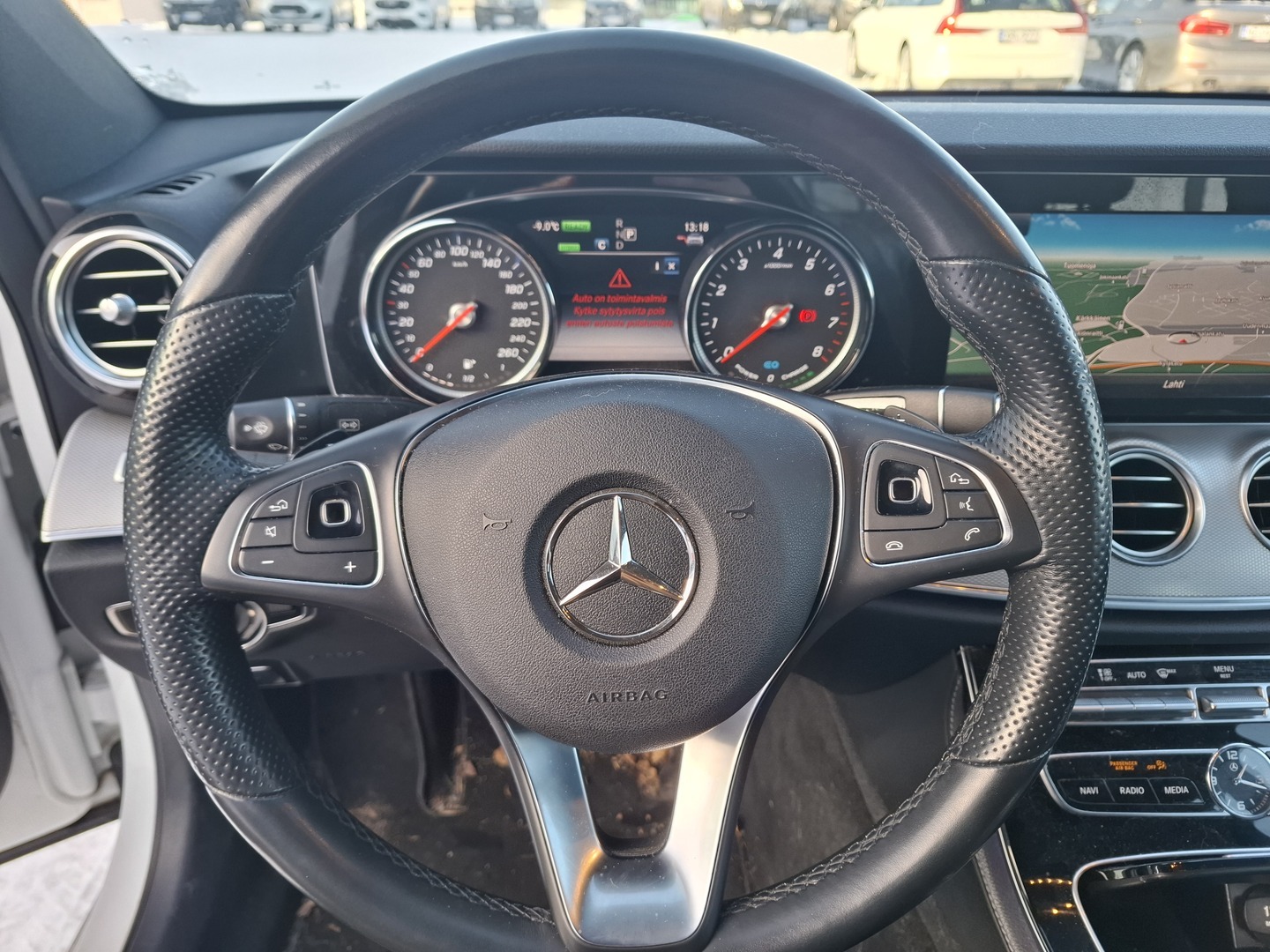 MERCEDES-BENZ E 2018