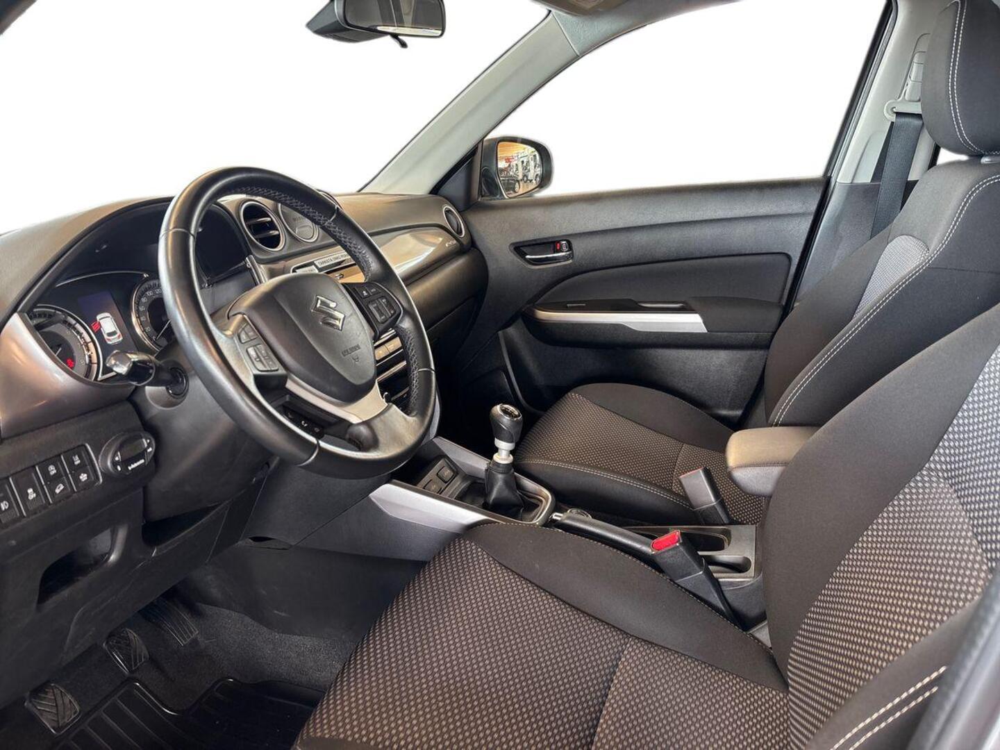 SUZUKI Vitara 2021