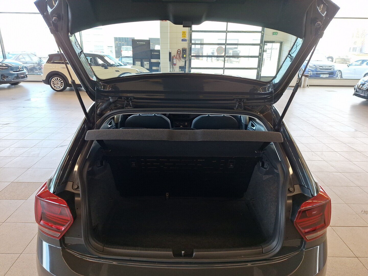 VOLKSWAGEN Polo 2020