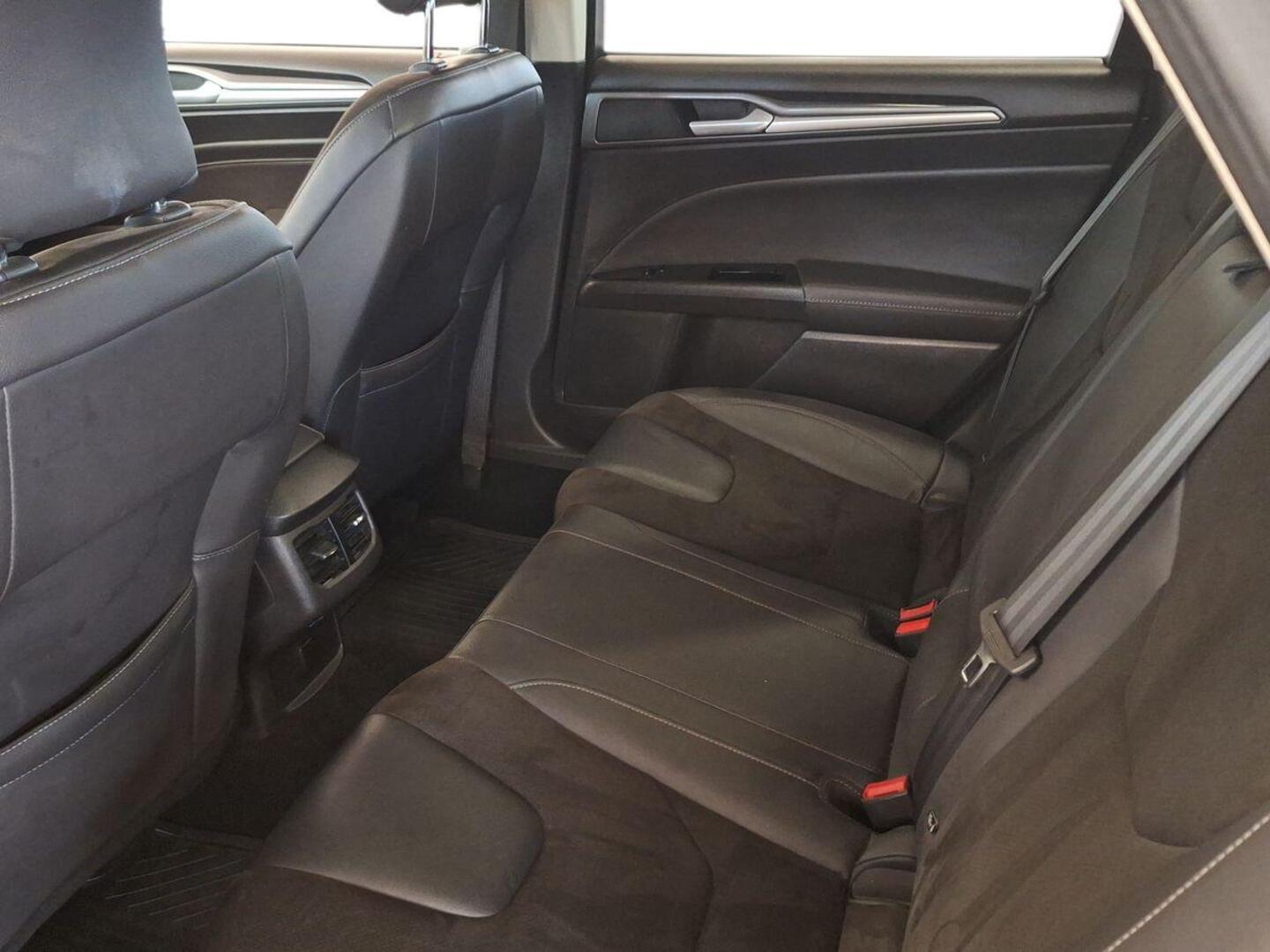 FORD Mondeo 2015