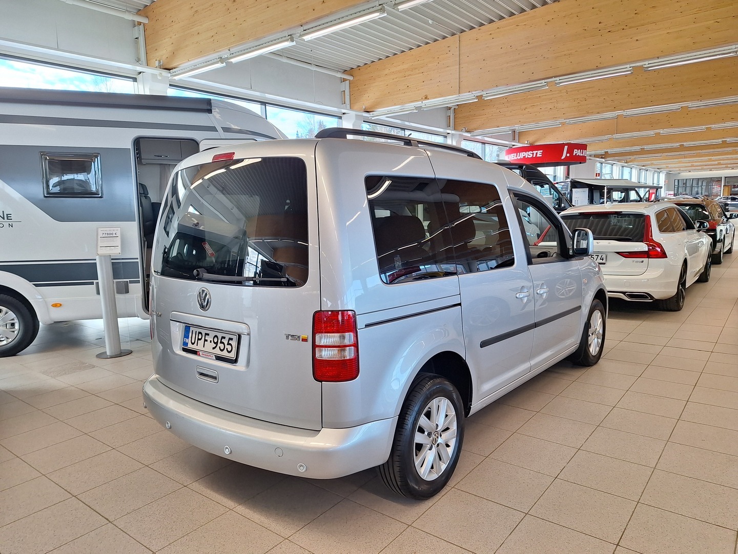 VOLKSWAGEN Caddy 2011