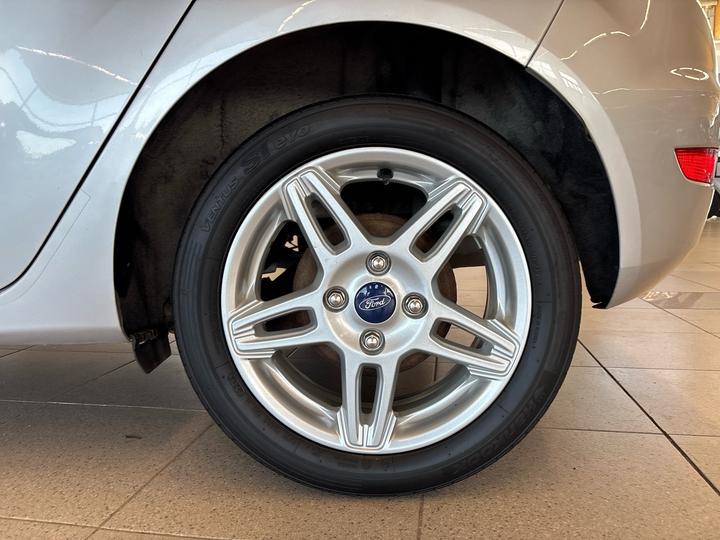FORD Fiesta 2013