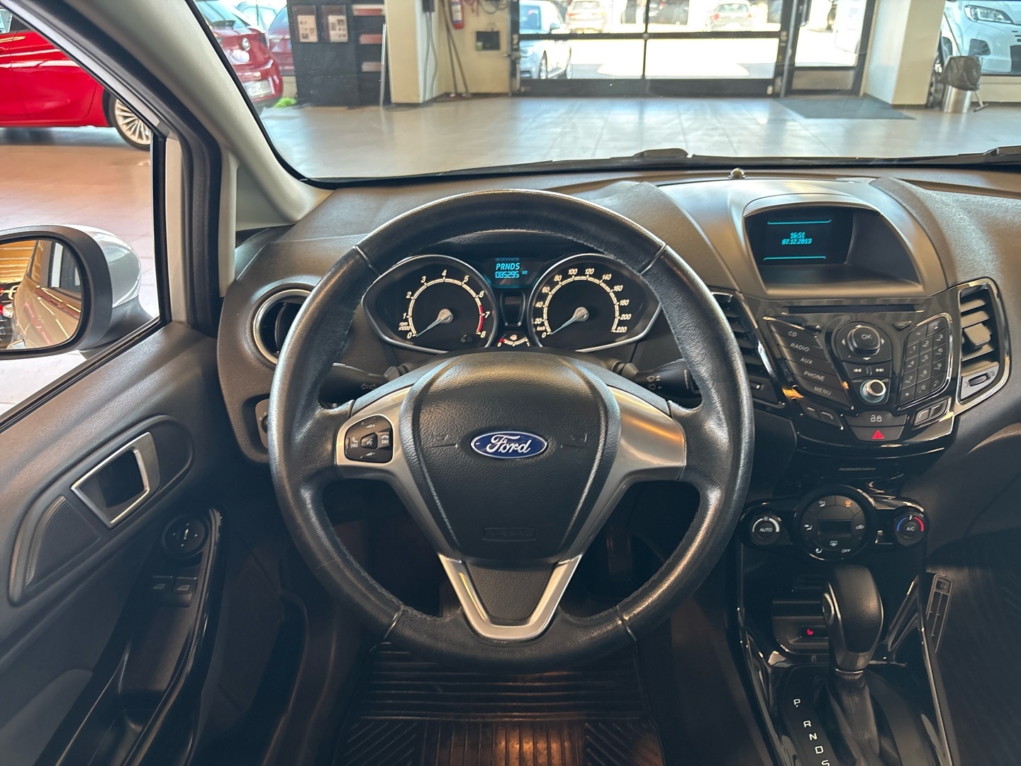 FORD Fiesta 2013