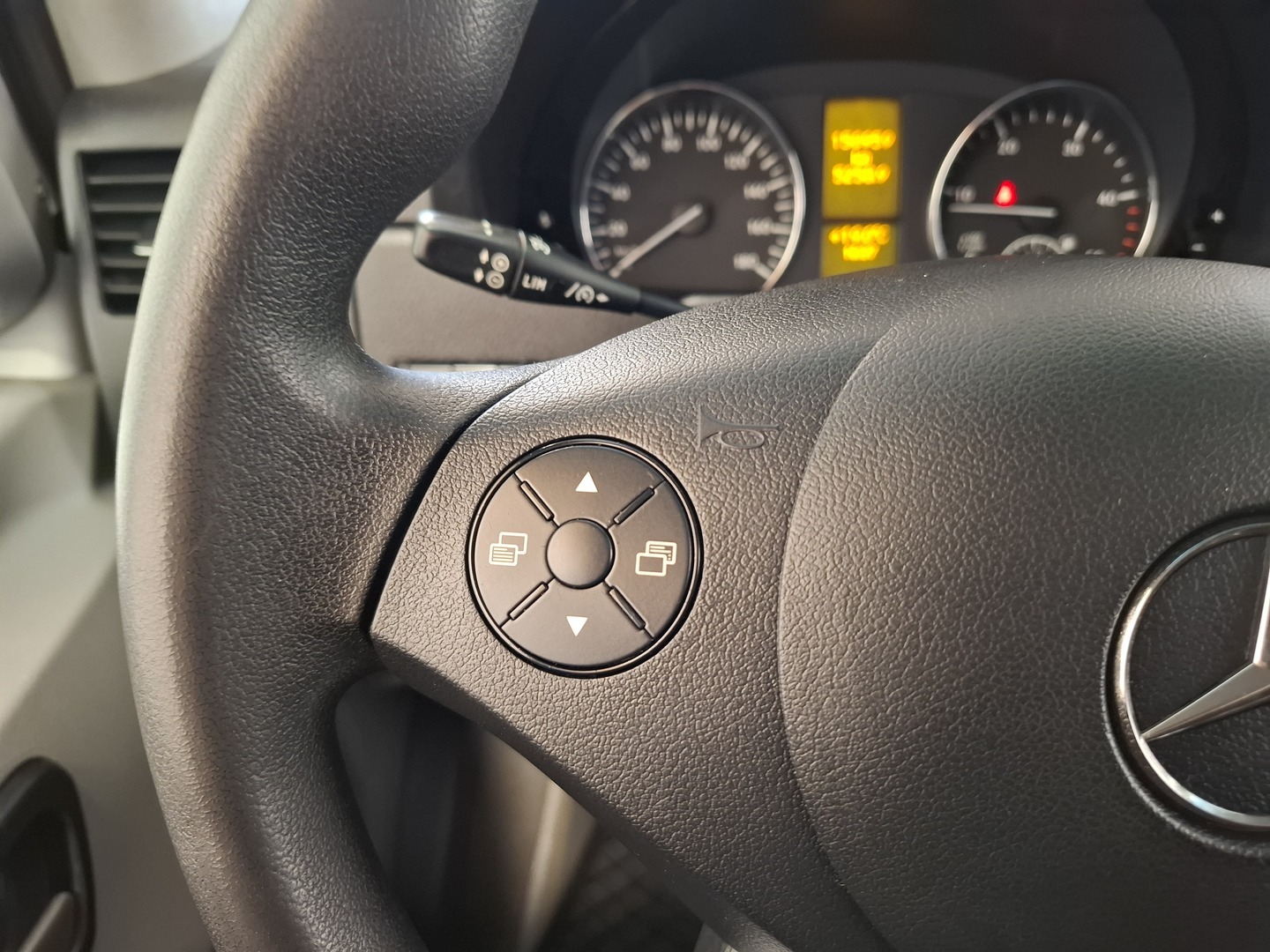 MERCEDES-BENZ Sprinter 2017