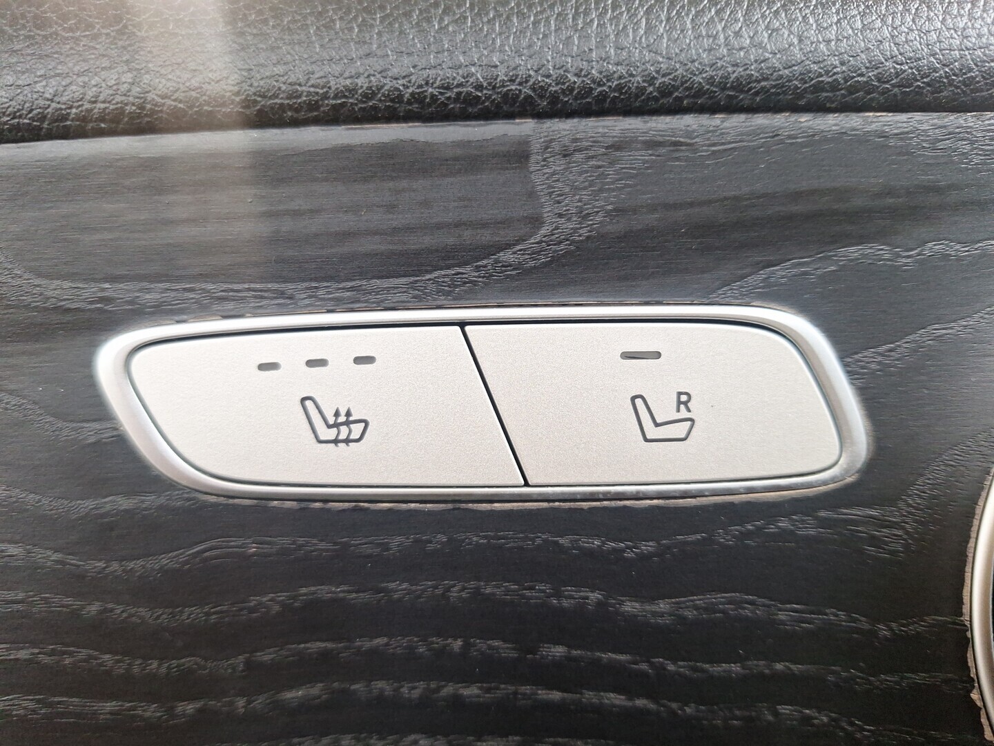 MERCEDES-BENZ E 2017