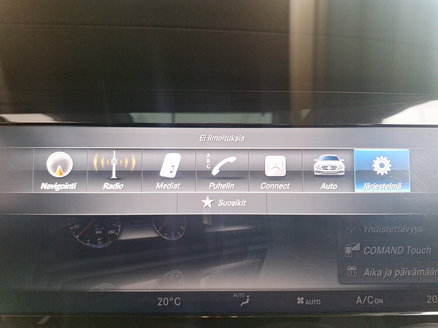 MERCEDES-BENZ E 2017