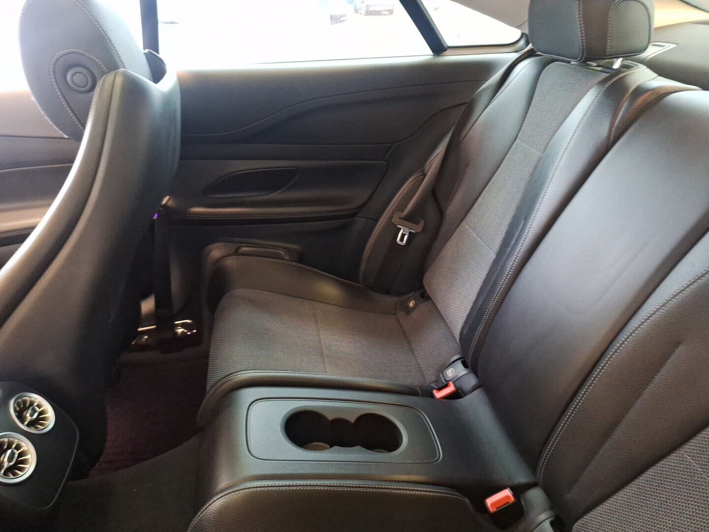 MERCEDES-BENZ E 2017