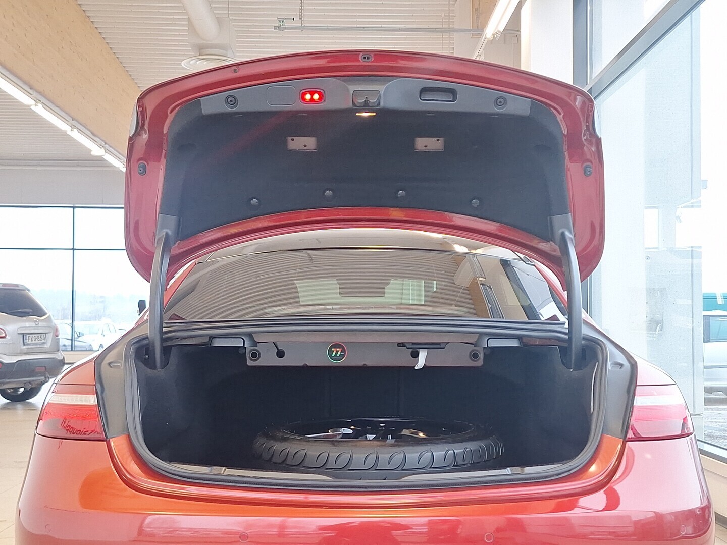 MERCEDES-BENZ E 2017