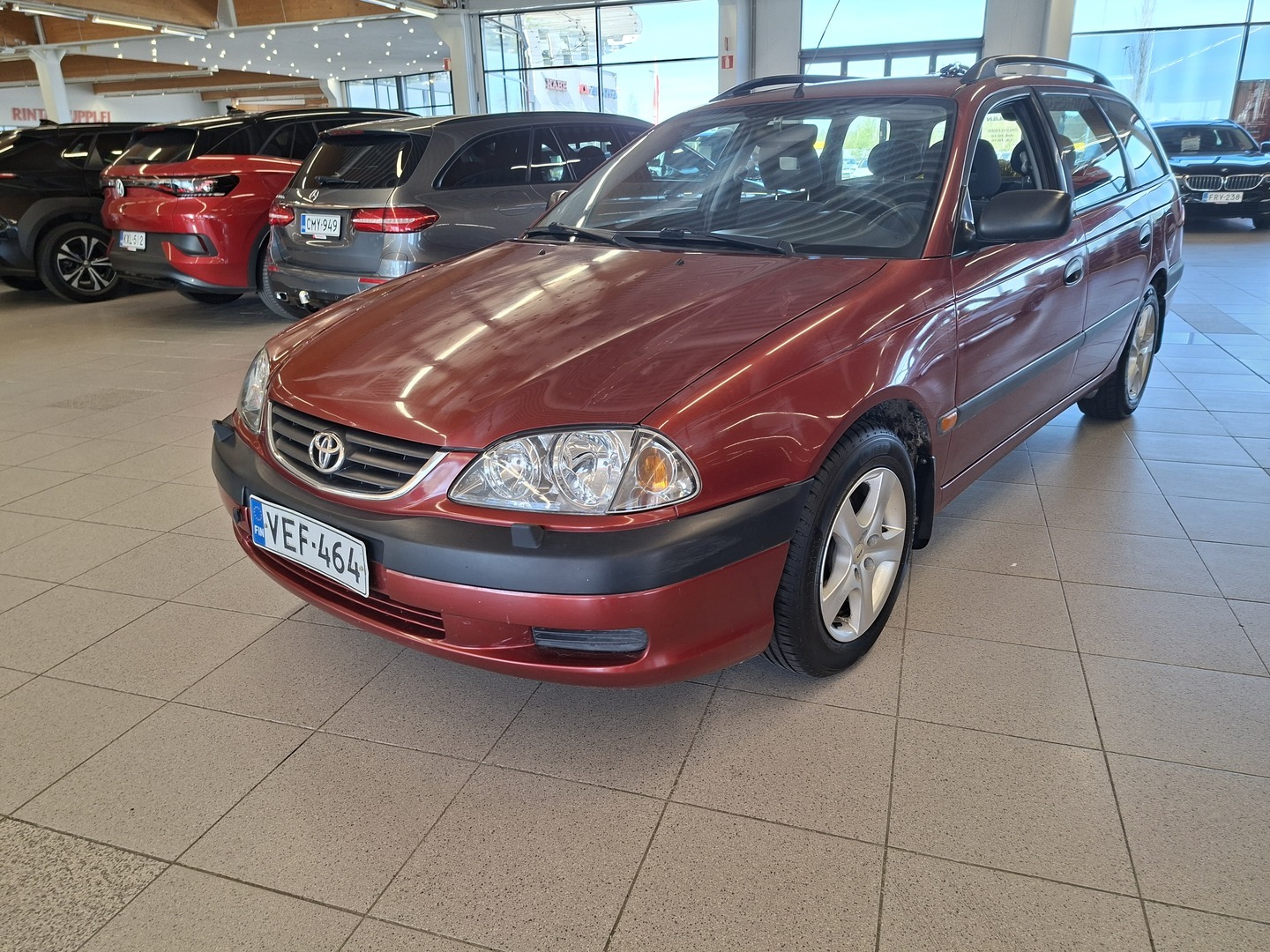 TOYOTA Avensis 2002