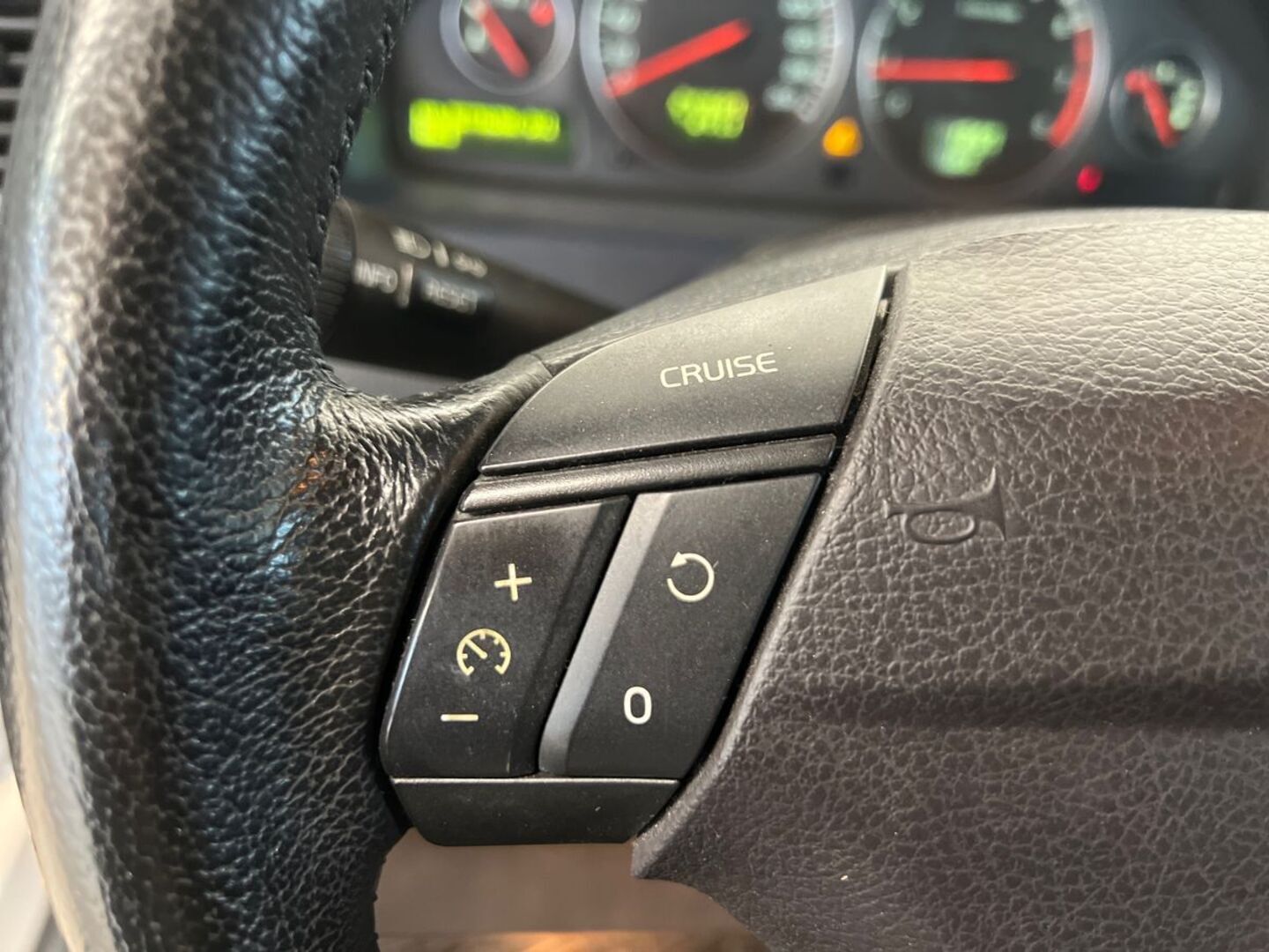 VOLVO S60 2006