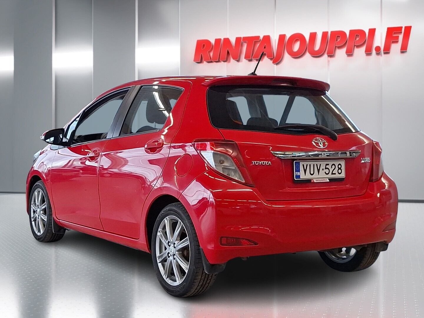 TOYOTA Yaris 2012