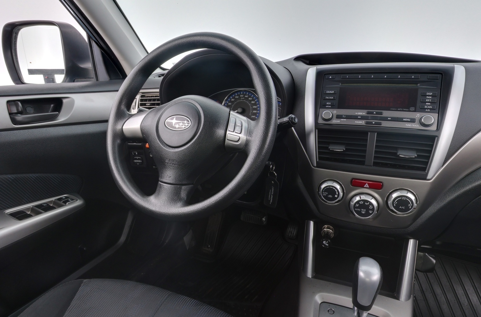 SUBARU Forester 2010