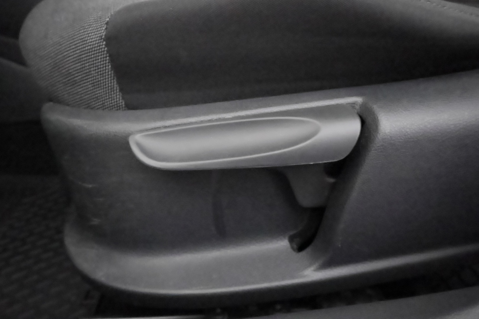 VOLKSWAGEN Polo 2013