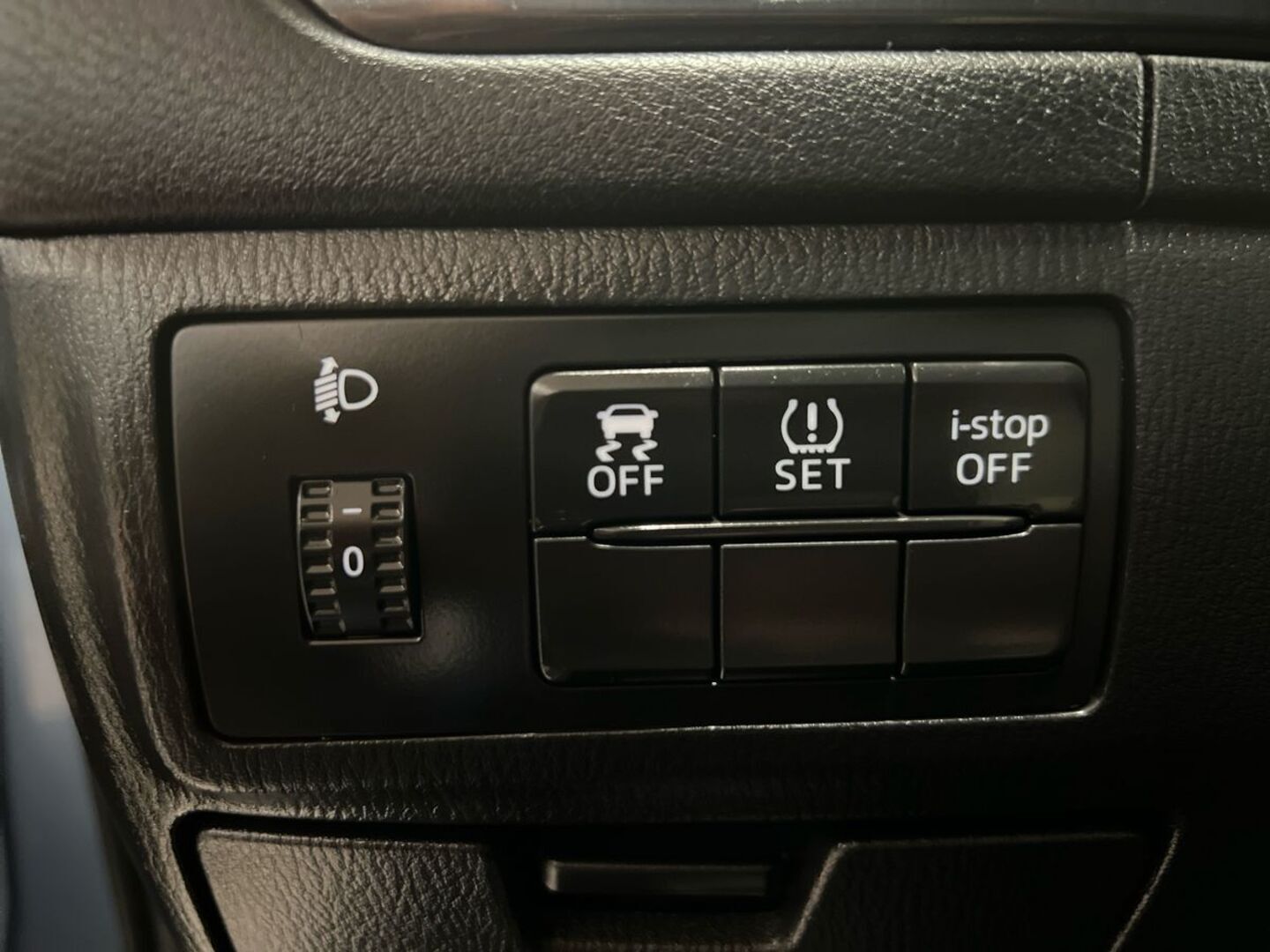 MAZDA Mazda6 2014