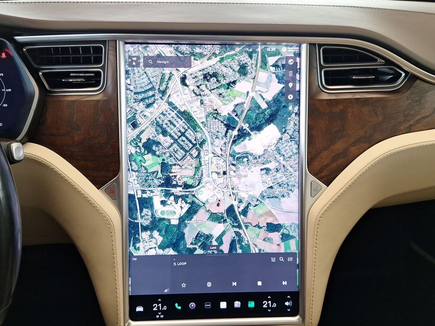TESLA Model S 2017