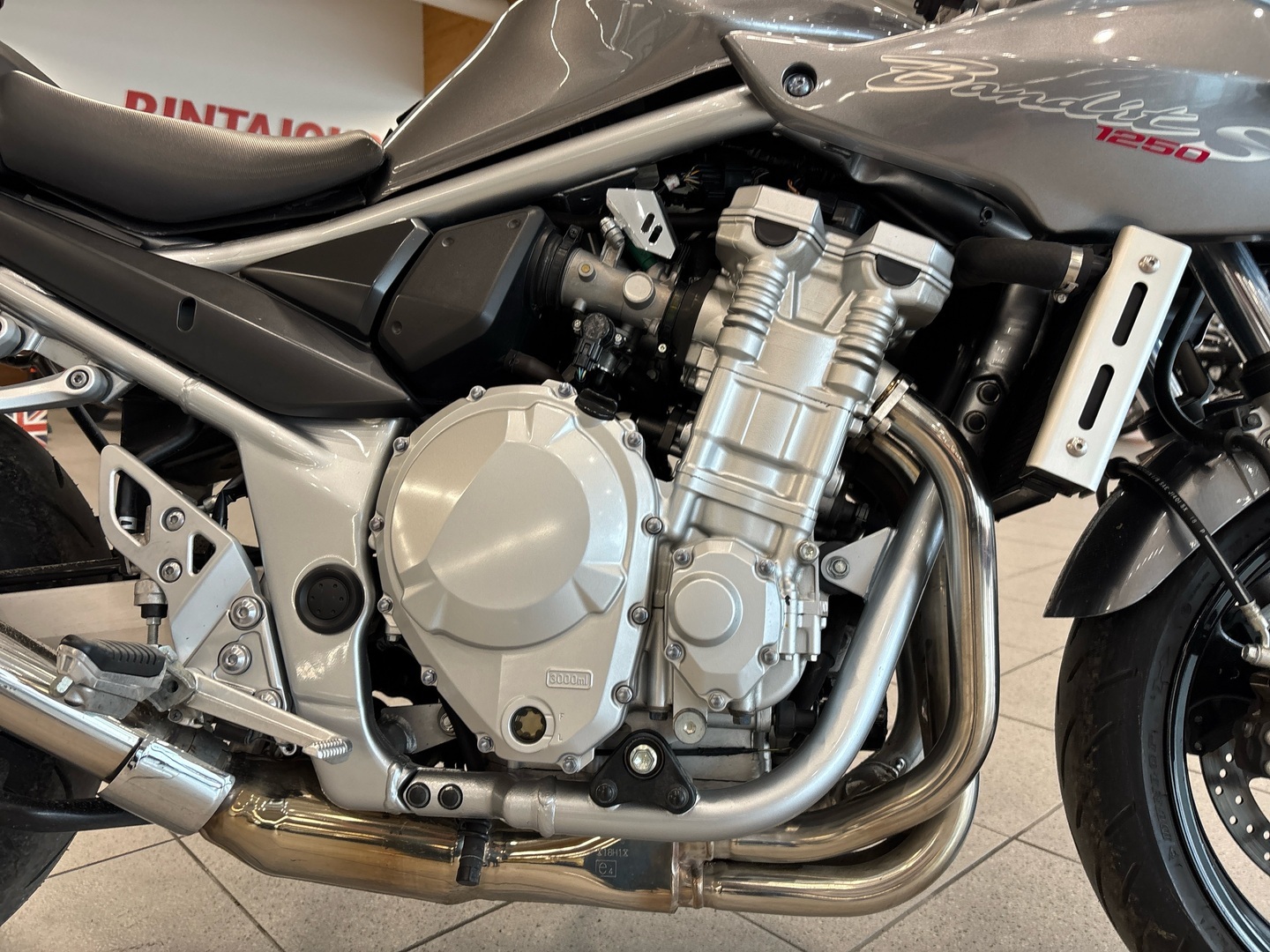 SUZUKI GSF 2008