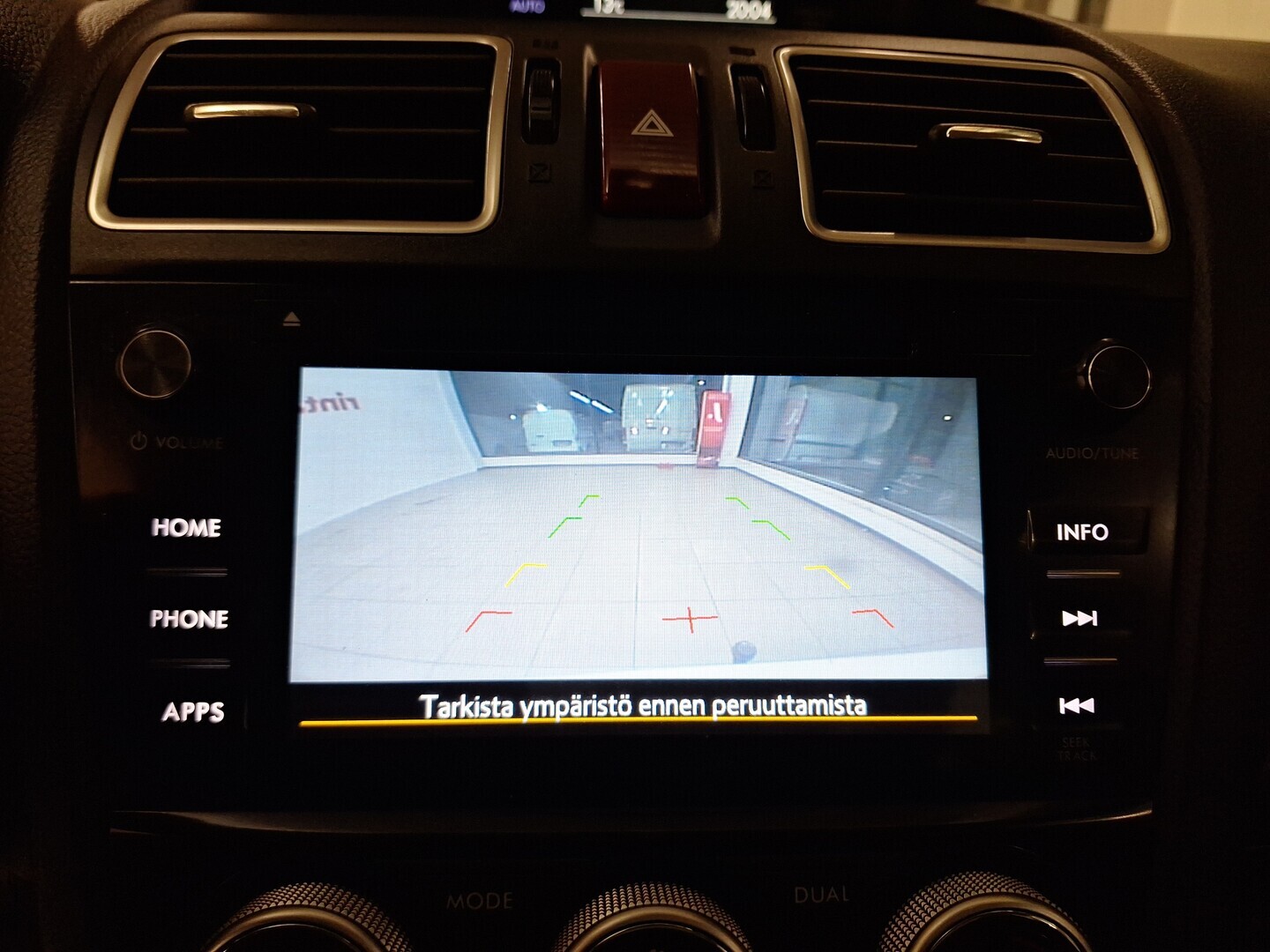 SUBARU Forester 2015