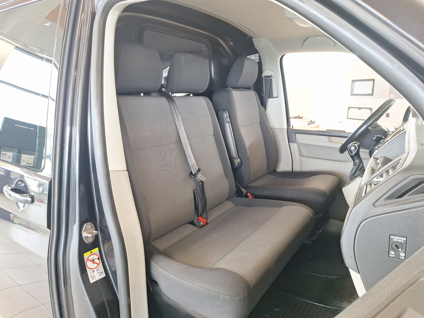 VOLKSWAGEN Transporter 2018