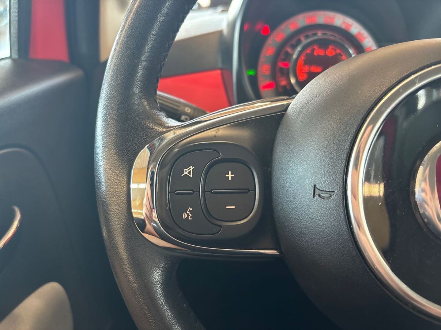 FIAT 500C 2019