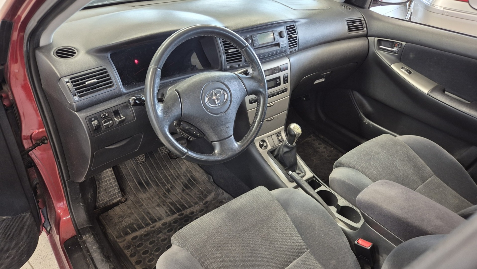 TOYOTA Corolla 2003