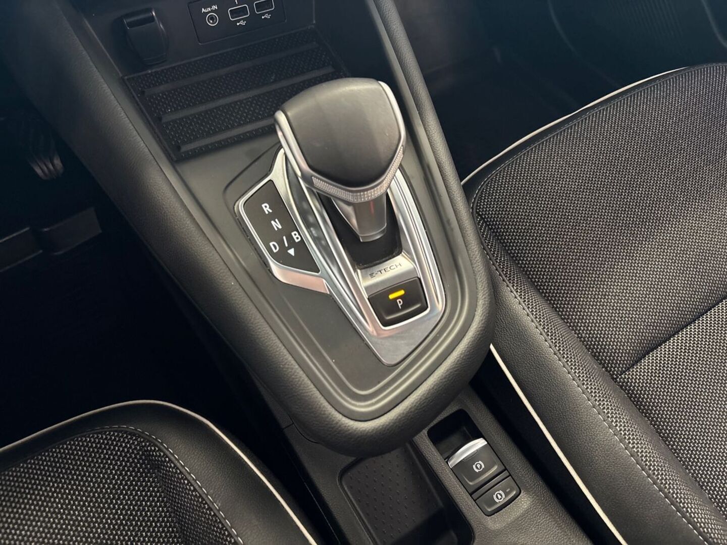 RENAULT Captur 2021