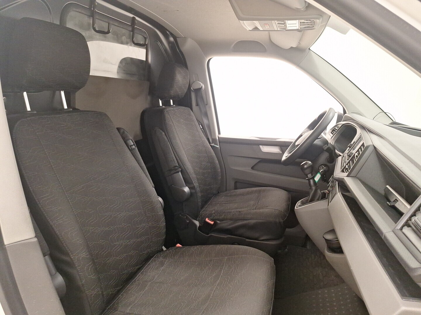 VOLKSWAGEN Transporter 2021