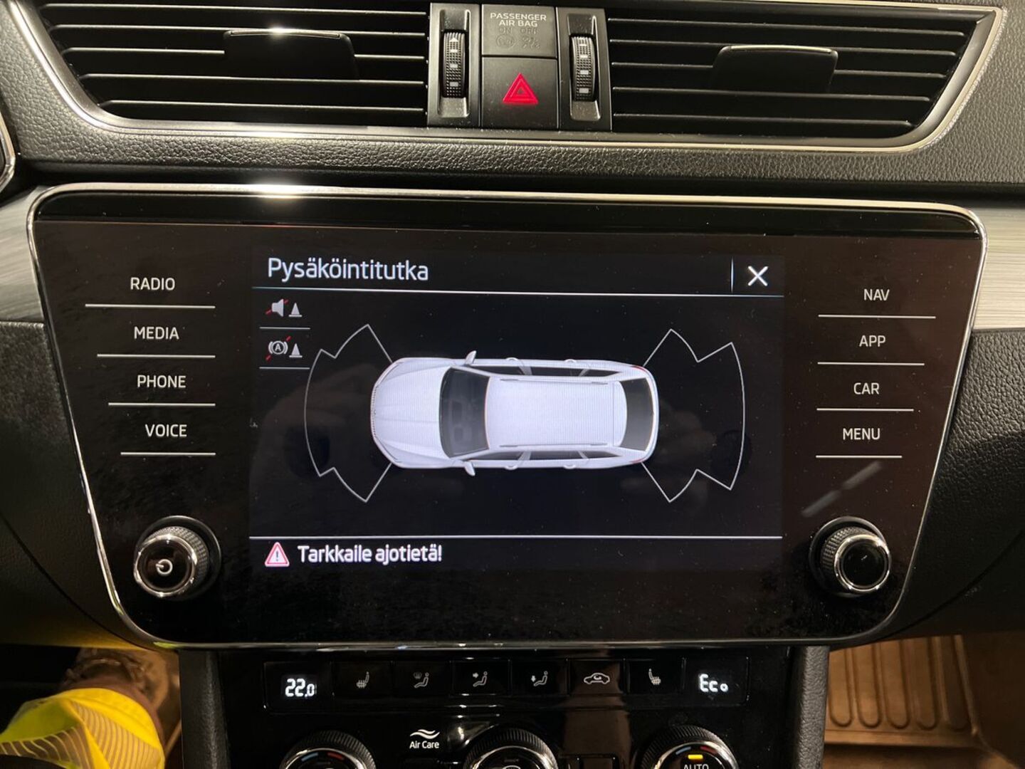 SKODA Superb 17