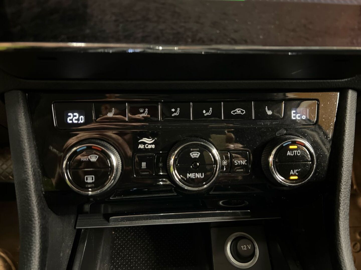 SKODA Superb 21