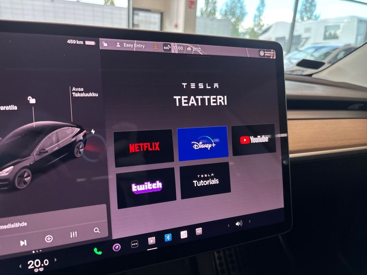 TESLA Model 3 2021