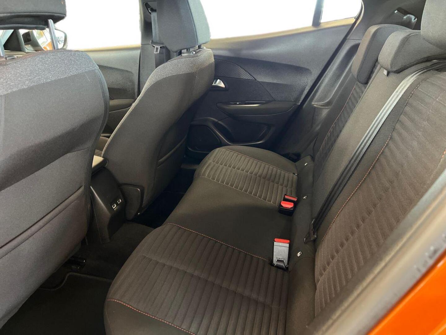 PEUGEOT 2008 2022
