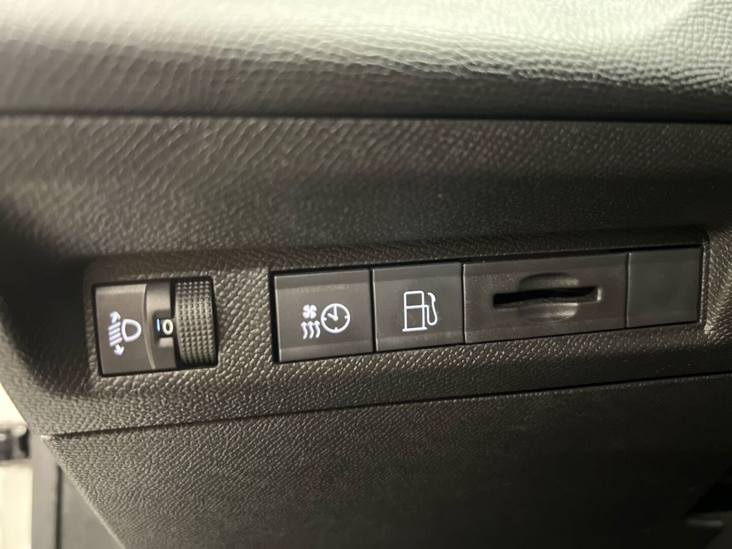PEUGEOT 308 2022