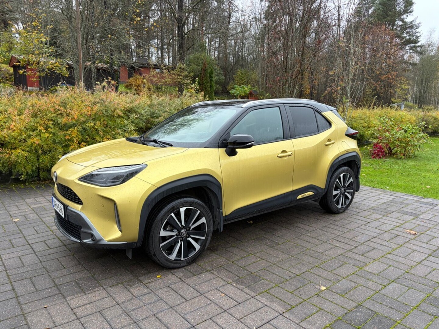 TOYOTA Yaris Cross 2022