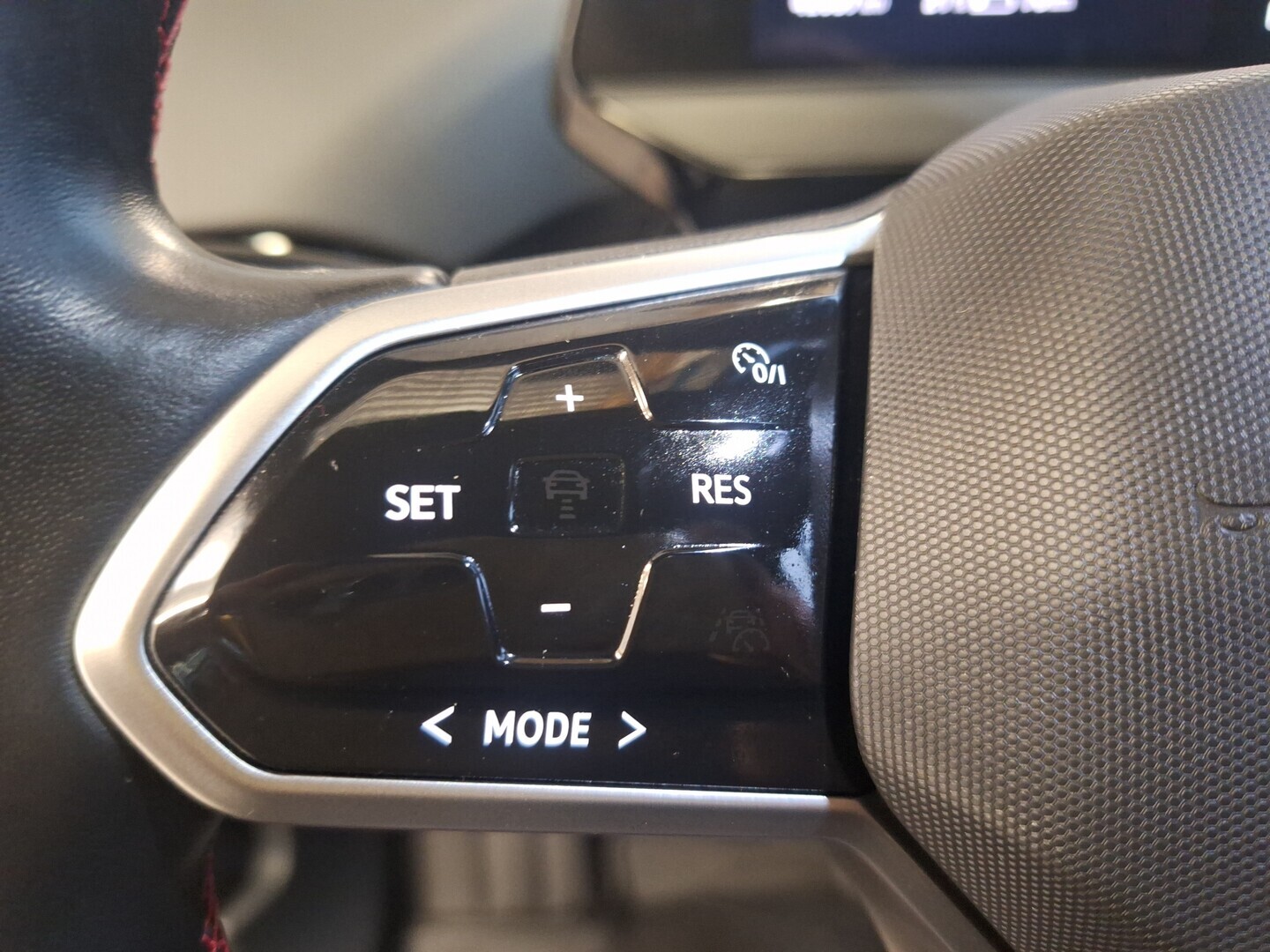 VOLKSWAGEN ID.4 2023