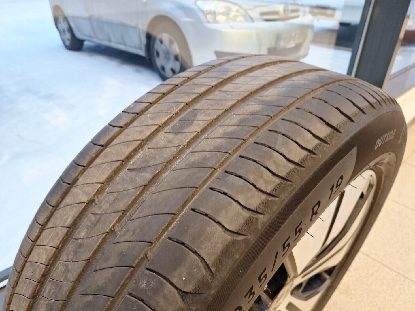 MERCEDES-BENZ EQC 2021