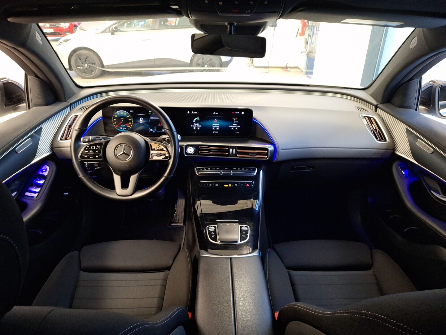 MERCEDES-BENZ EQC 2021