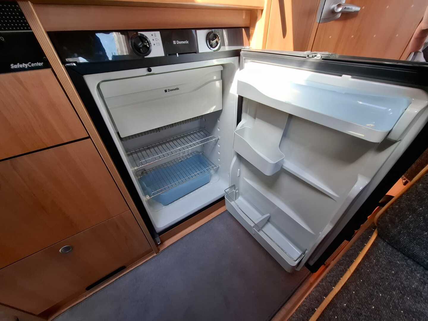 DETHLEFFS T 5841 2009