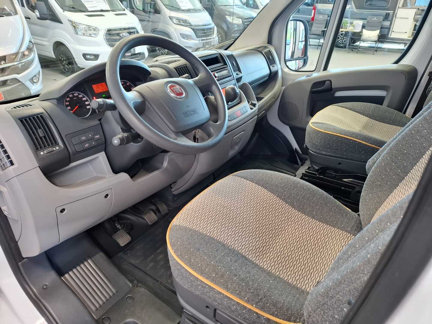 DETHLEFFS T 5841 2009