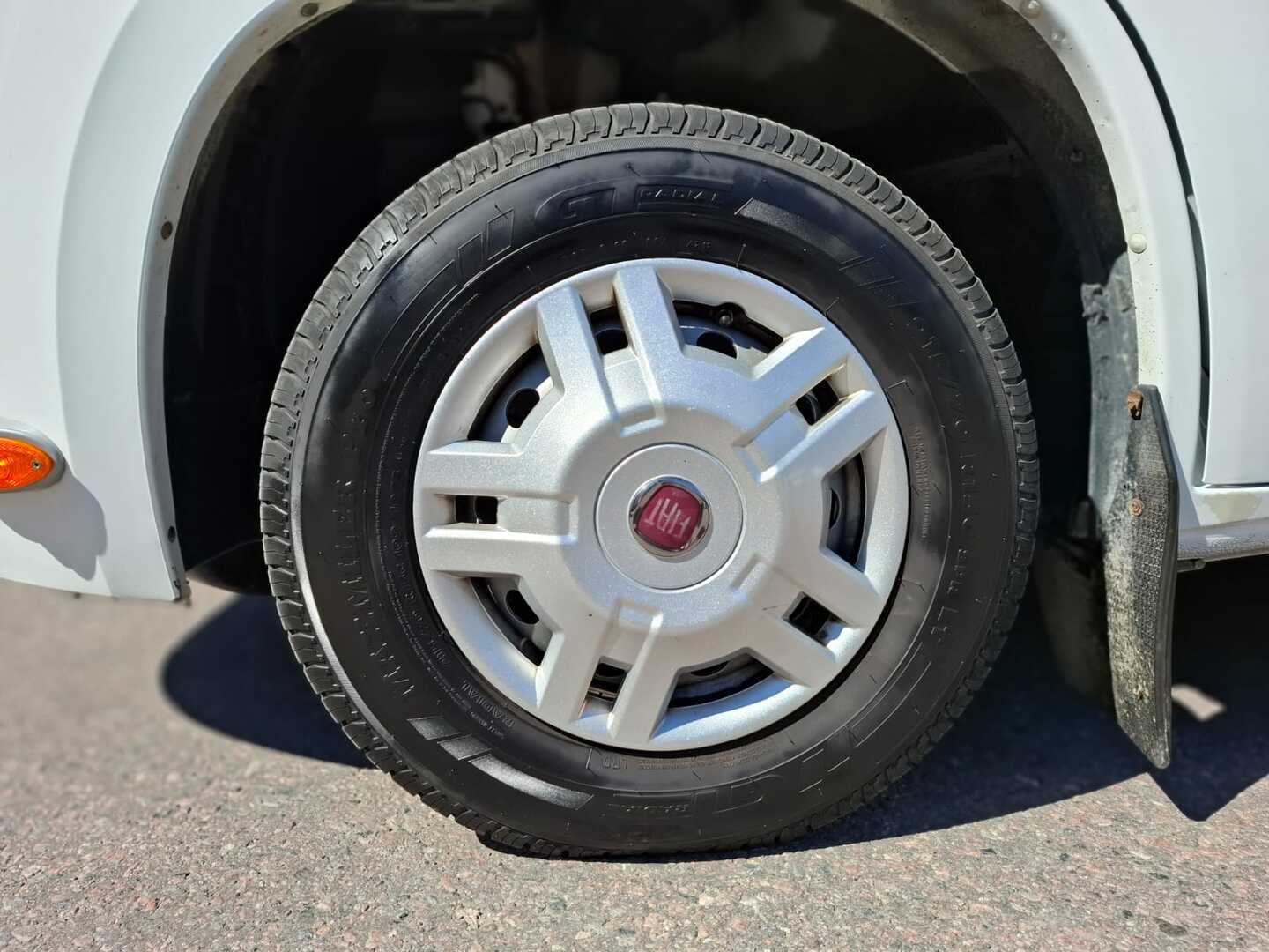 DETHLEFFS T 5841 2009