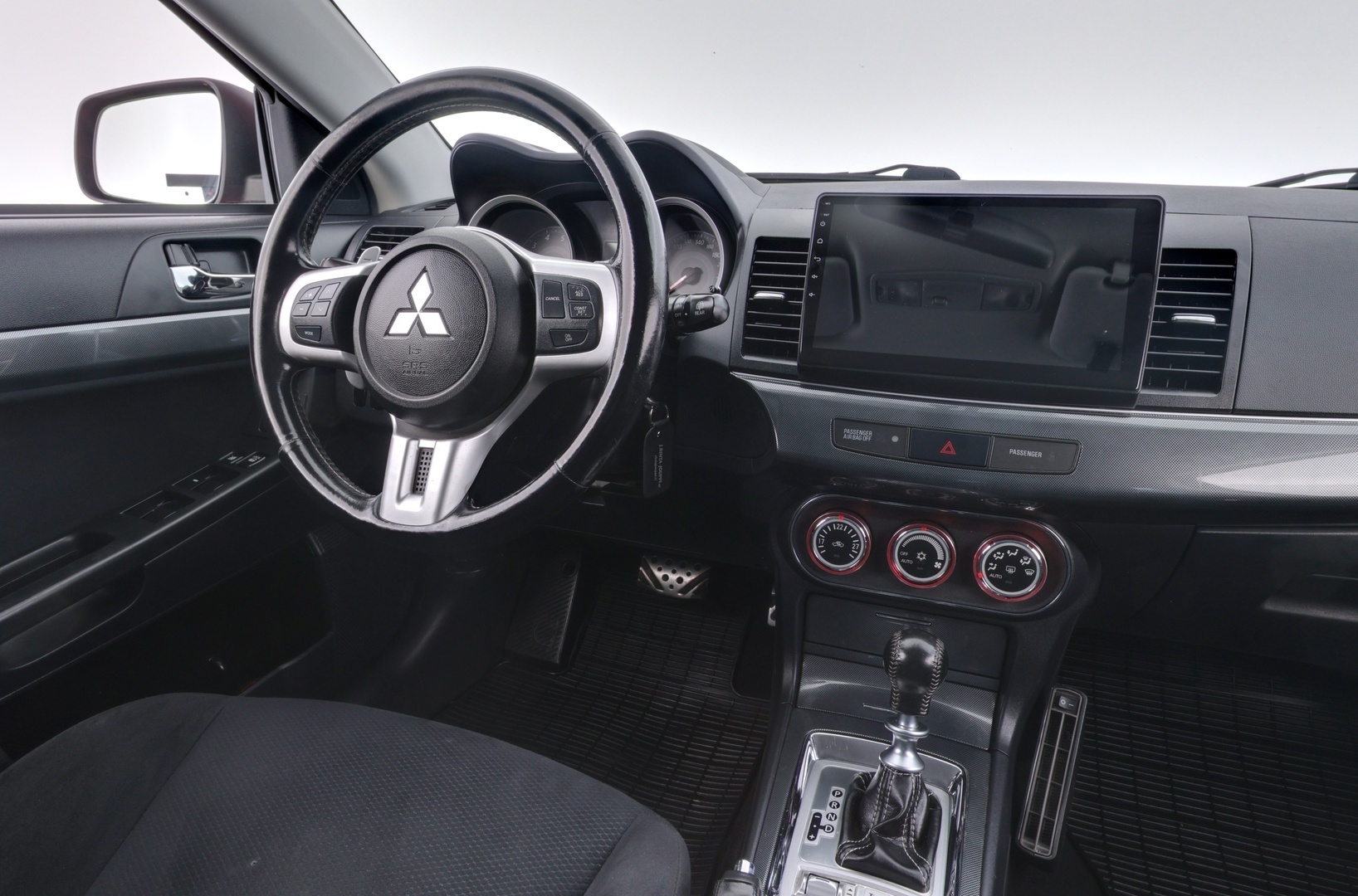 MITSUBISHI Lancer 2011